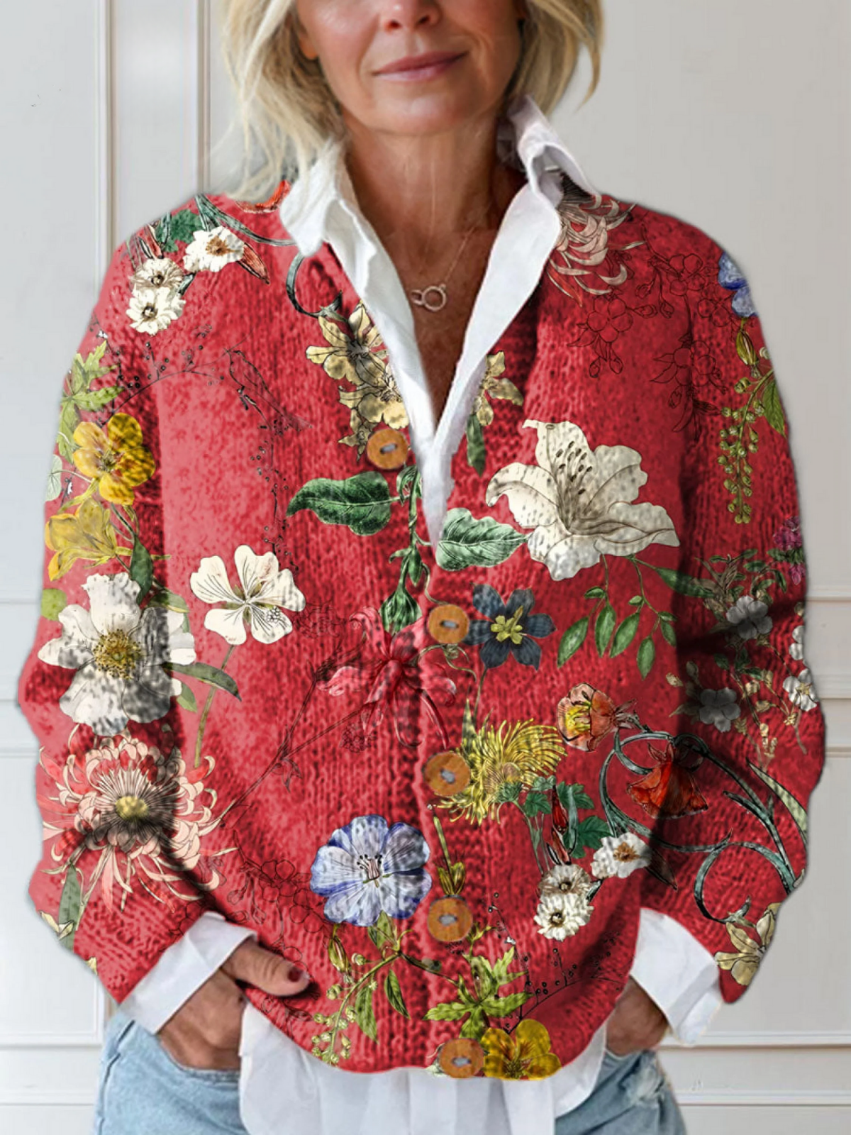 Vintage Strickjacke mit floralen Kunstdesigns und Knöpfen