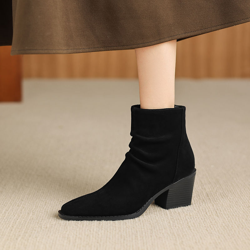 Merino Stiefeletten aus echtem Wildleder