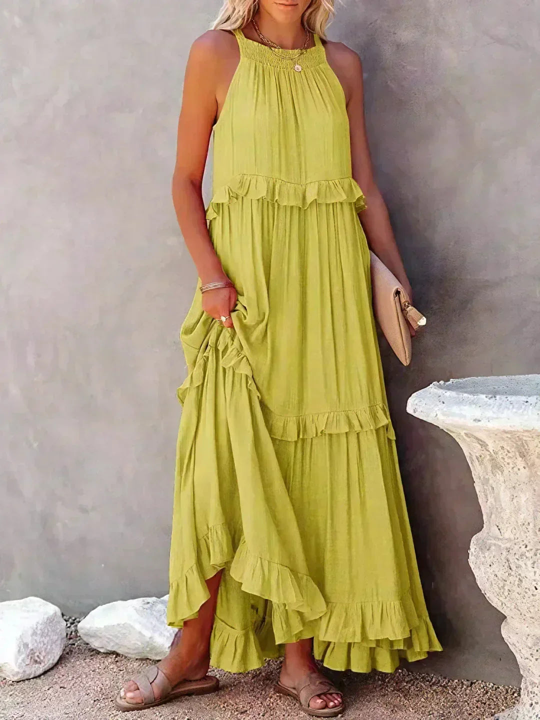 Langes Kleid in Korallenfarbe