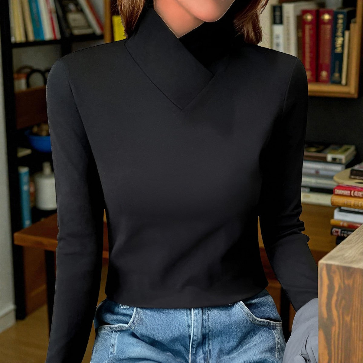 Dimitra - Eleganter Rollkragen