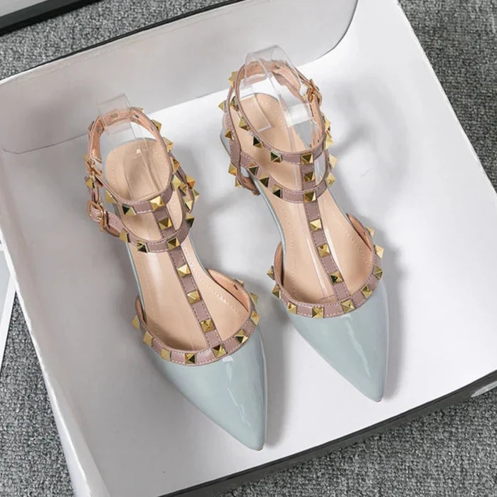 Yela Pumps