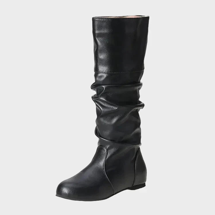 Vassia - Legere Stiefel mit niedrigem Absatz und Falten